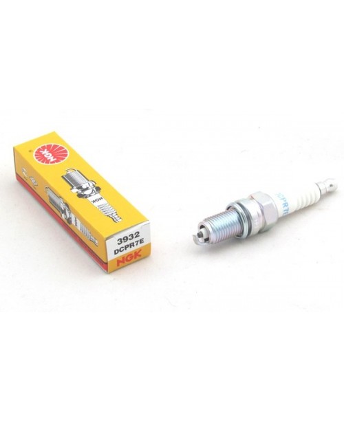 Свеча зажигания NGK DCPR7E PN 3932