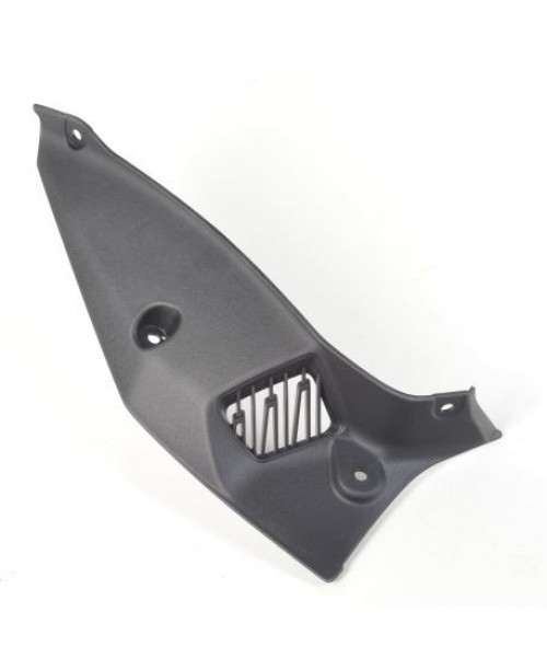 Крышка обтекателя KAWASAKI передняя внутренняя правая 140930920