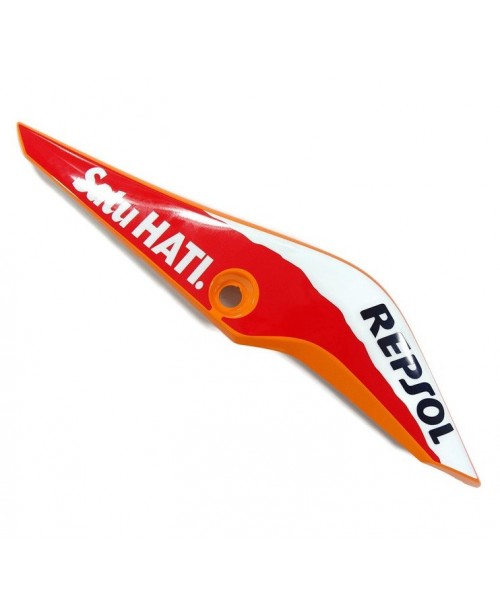 Пластик верхний HONDA правый 83620-KTY-D70ZA