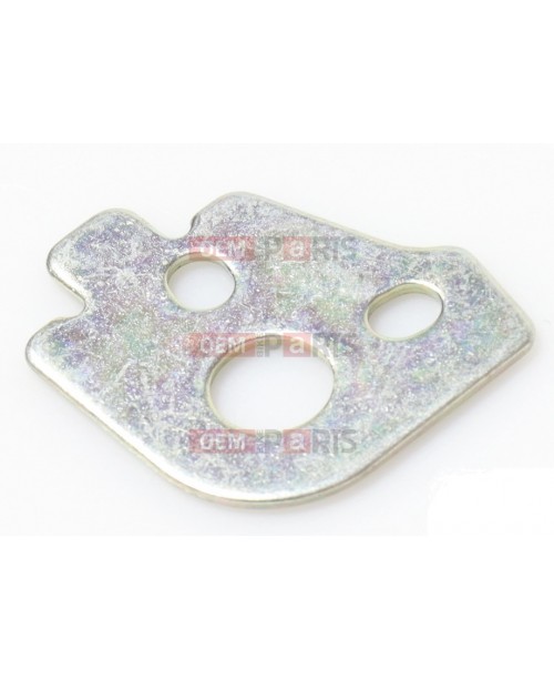 Пластина фиксации подножки пассажира HONDA 50718-MN8-000